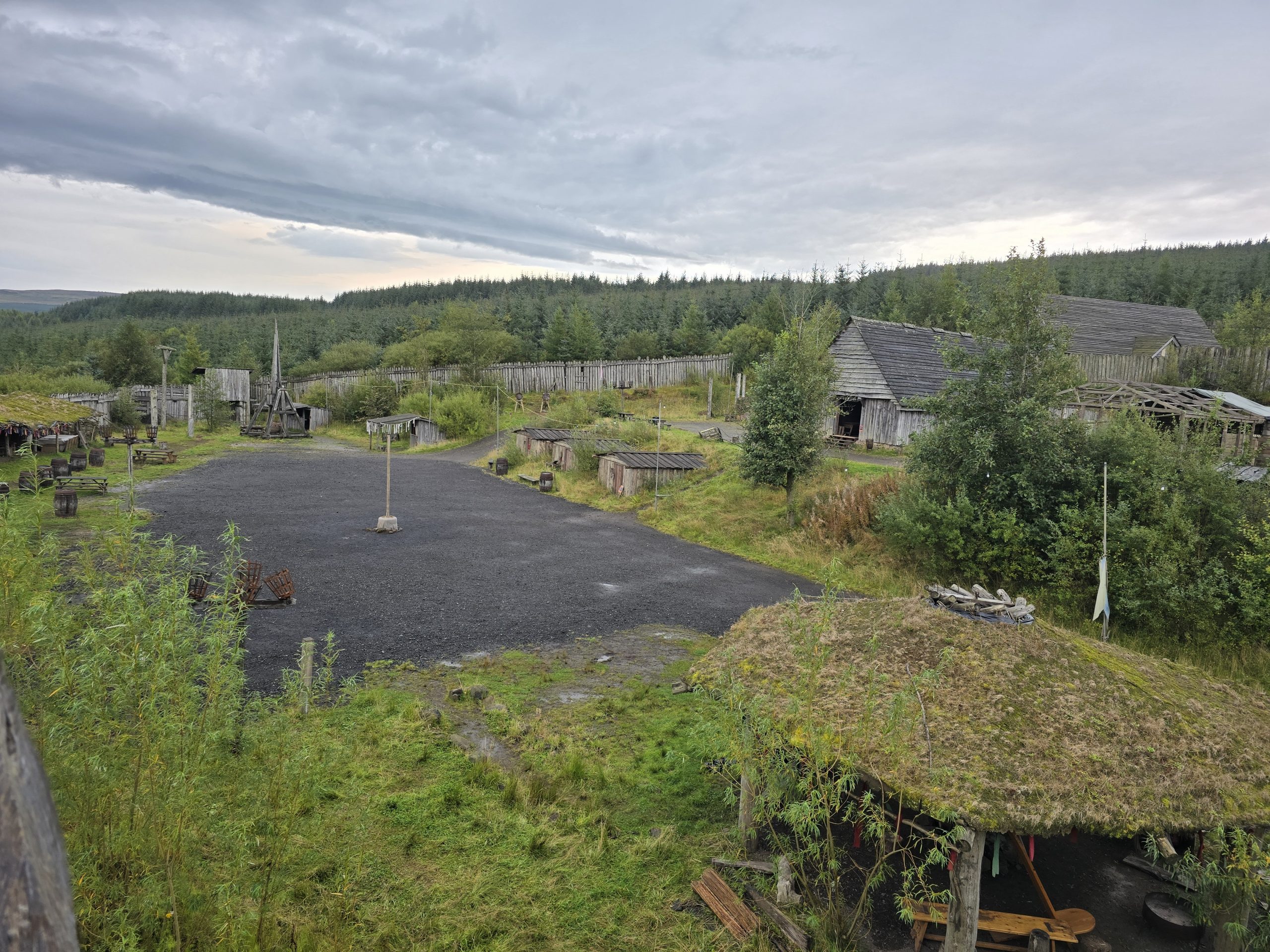 Blick über das Gelände von Duncarron